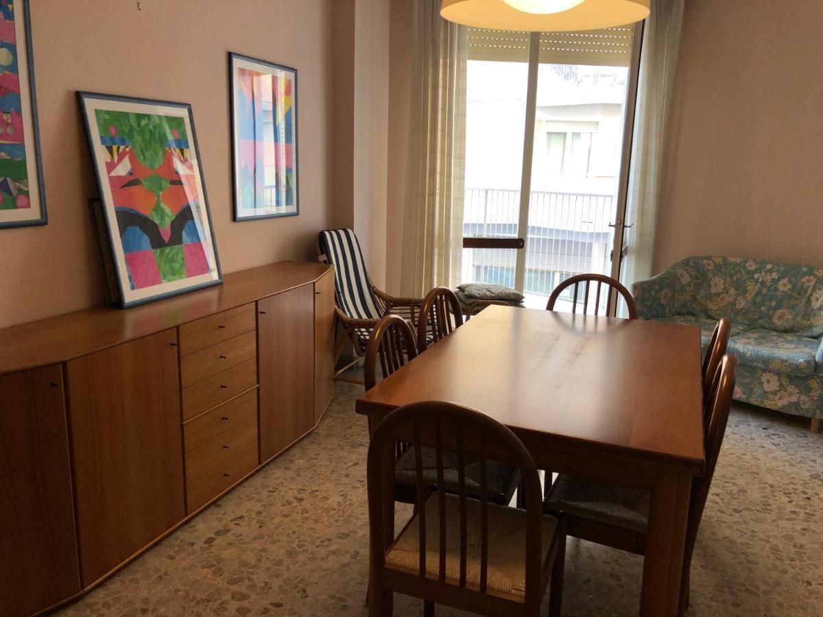 Residence Centro Commerciale - Walterigato Apartments Solo Per Famiglie Лидо-ди-Езоло Экстерьер фото